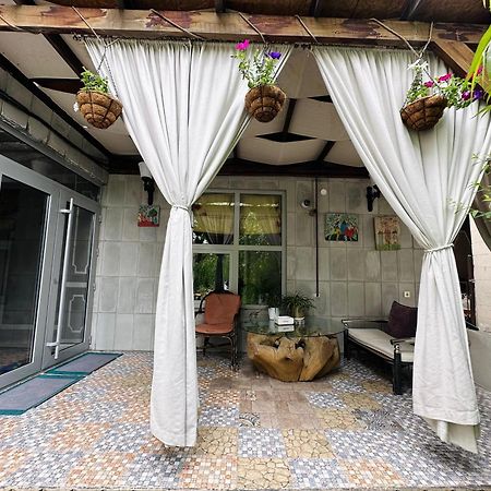 Art House Sweet Home Șîmkent Exterior foto