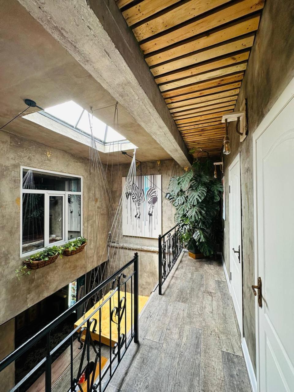 Art House Sweet Home Șîmkent Exterior foto