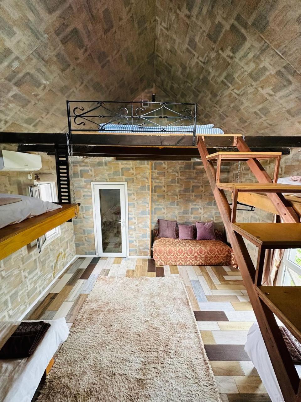Art House Sweet Home Șîmkent Exterior foto